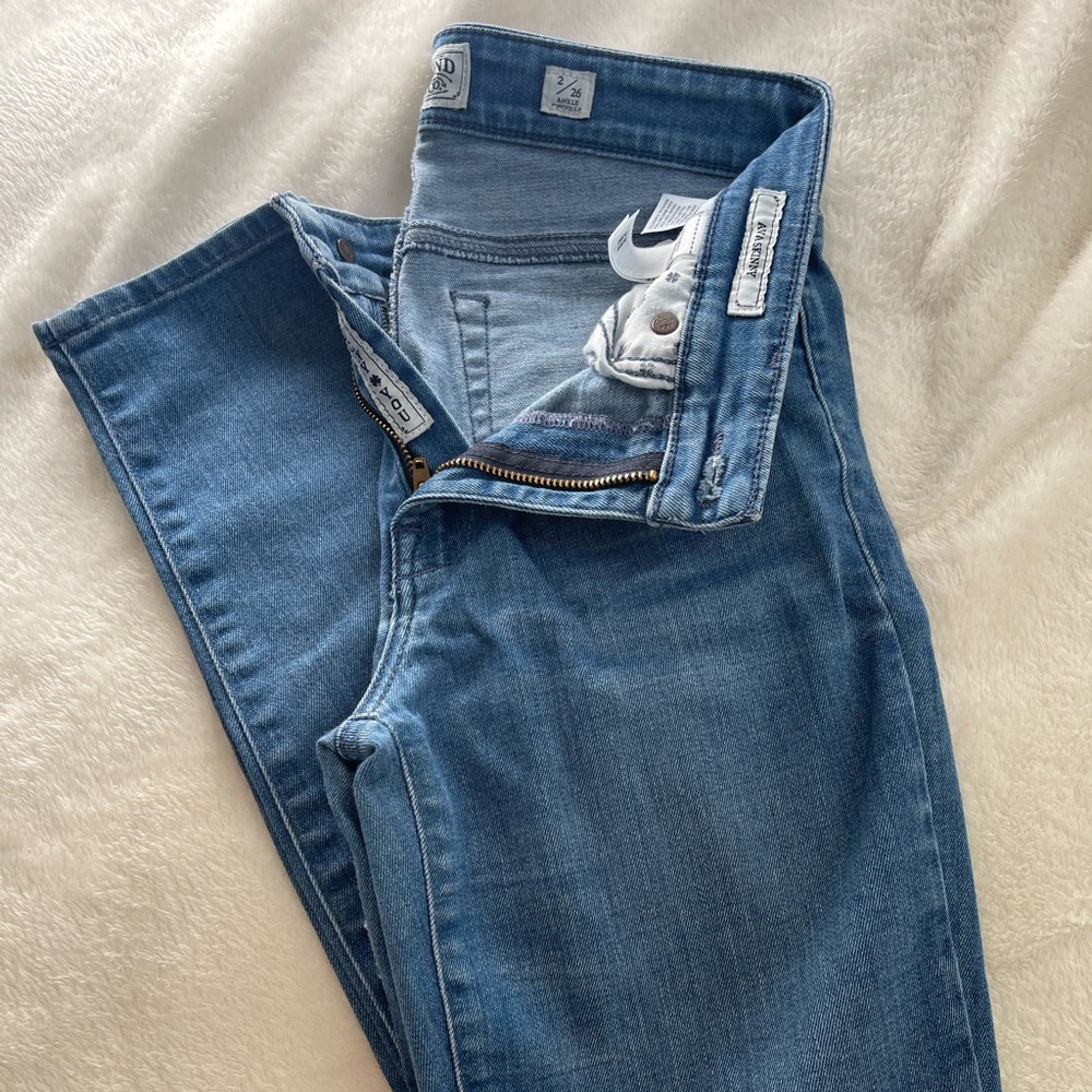 Skinny jeans